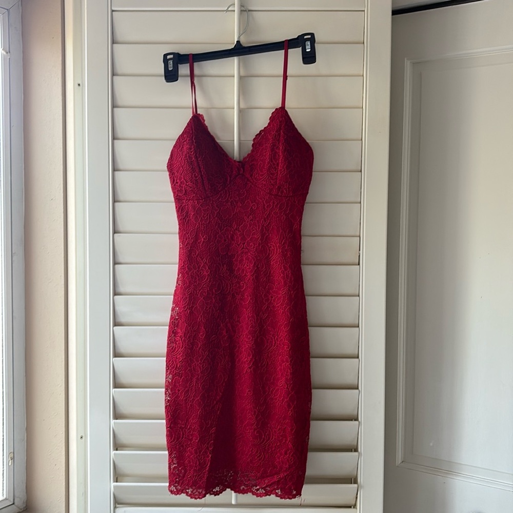 Windsor red lace dress, women’s size small